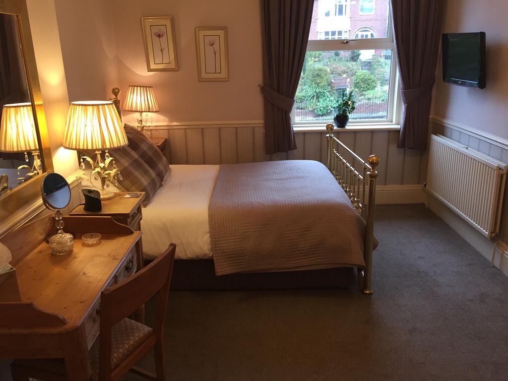 Bishops Guest Accommodation York Habitación foto
